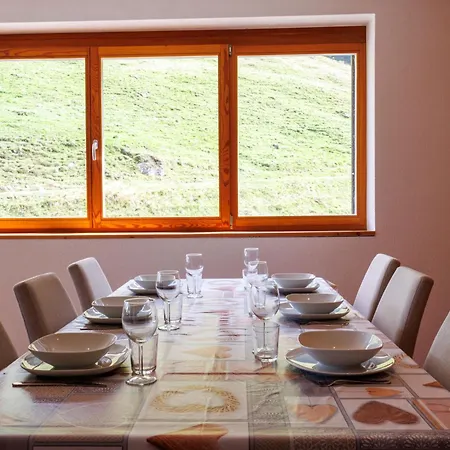 Rosablanche E 107 By Interhome