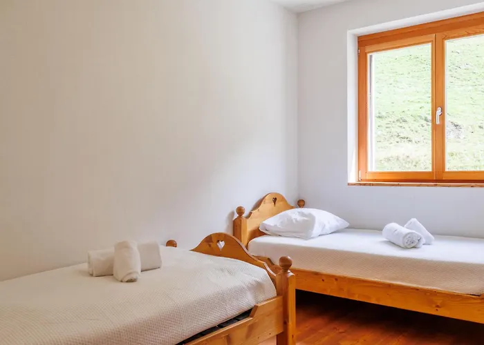 Apartamento Rosablanche E 107 By Interhome